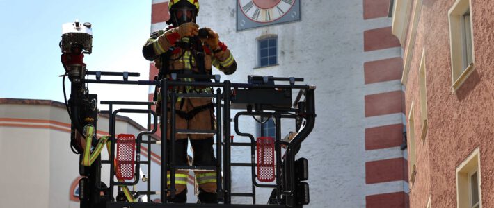 Dachstuhlbrand am Stadtplatz Dachstuhlbrand am Stadtplatz